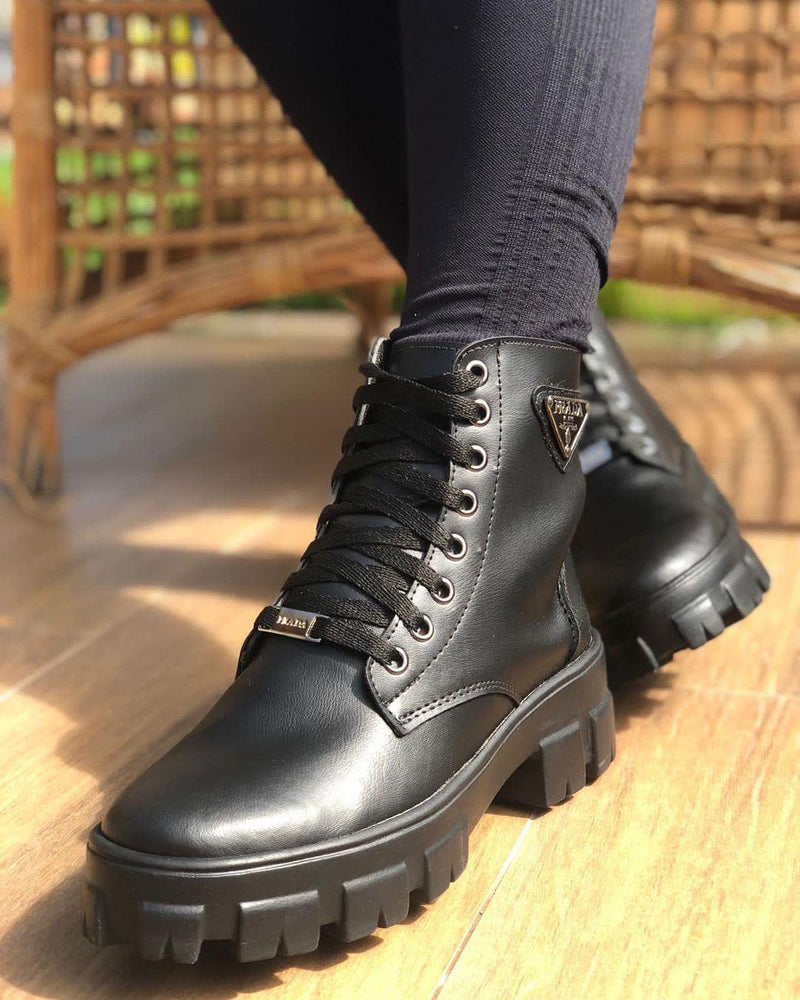 Bota Tratorada Prada Couro Preto Feminino Premium - Loja Menina Maluca