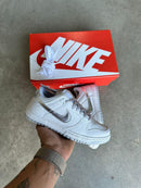 Tênis Nike Dunk Branco Prata Premium - Loja Menina Maluca